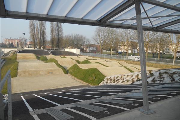 Aanleg BMX-piste - Sportinfrabouw NV